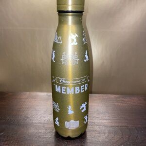 Golden Disney Vacation Club Member Steel Water Bottle‎ Mickey Mouse Friends